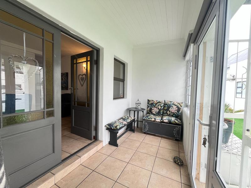 3 Bedroom Property for Sale in Dwarskersbos Western Cape